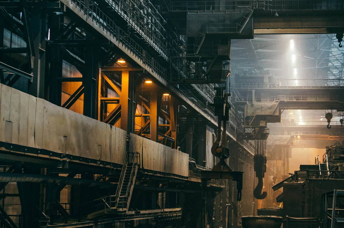 what does scrap gold sell for - raw unsorted scrap gold lot sent to refiner