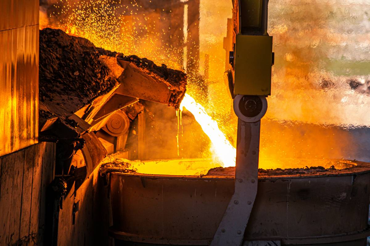 Sorting waste and scrap of precious metal by karat and type for maximum resale value